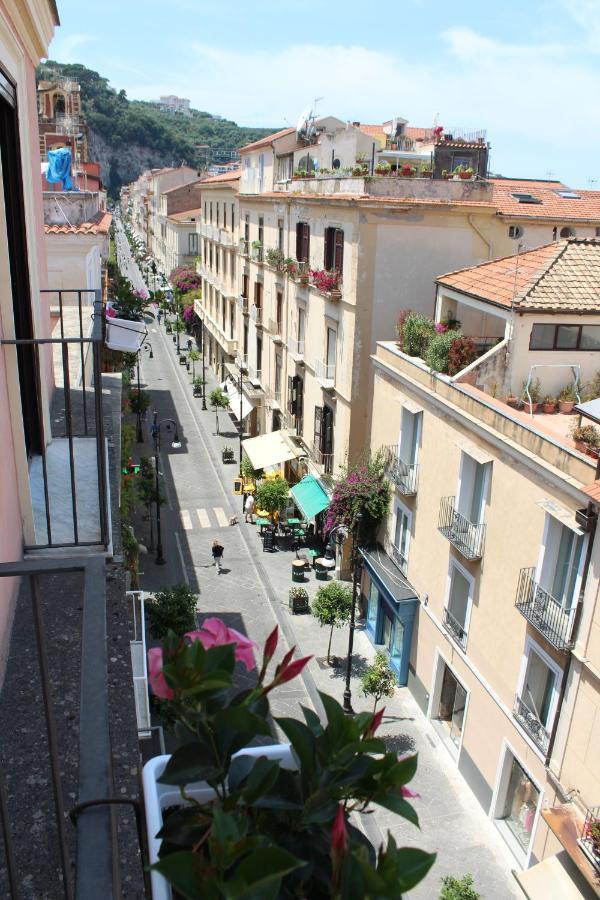 Bed and Breakfast Margio House à Sorrente Extérieur photo